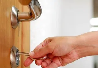 Lock Locksmith Tech Acton, MA 978-224-7001 logo-image - 24-hour-emergency-locksmith